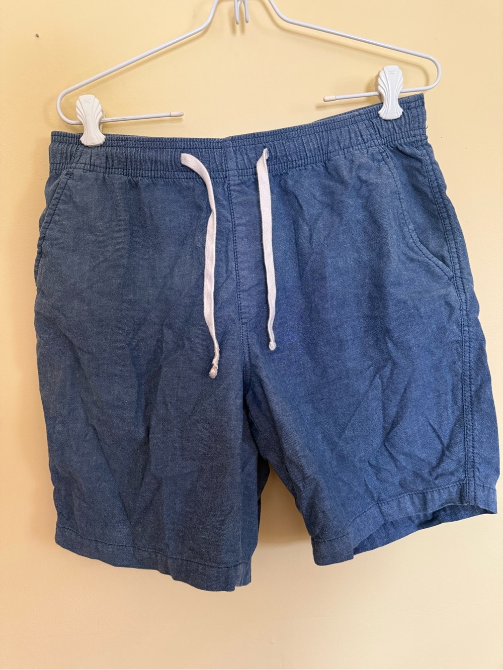 Old Navy Men’s Shorts with Drawstring